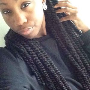 Meet your Posher, Jasmine